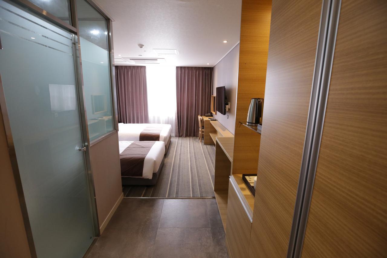 Honors Hotel Hwaseong Εξωτερικό φωτογραφία