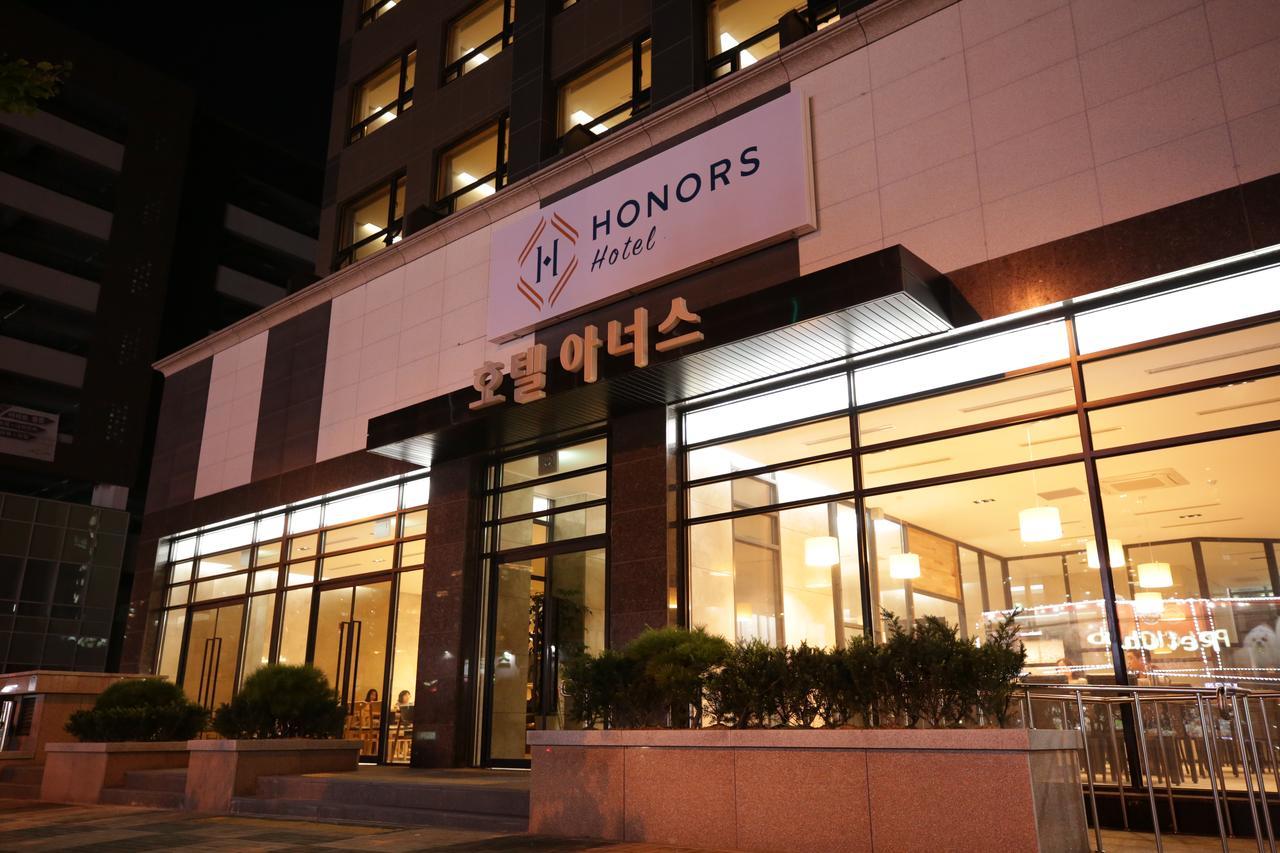 Honors Hotel Hwaseong Εξωτερικό φωτογραφία